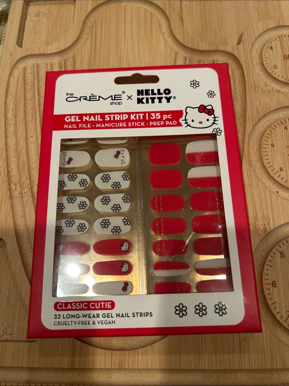 The Crème Shop x Hello Kitty Classic Cutie Gel Nail Strip Kit - Red & White